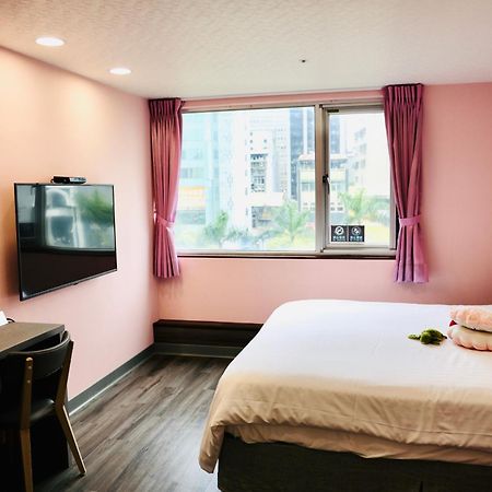 歐法行旅 O Fun Hotel Taipei Exteriör bild
