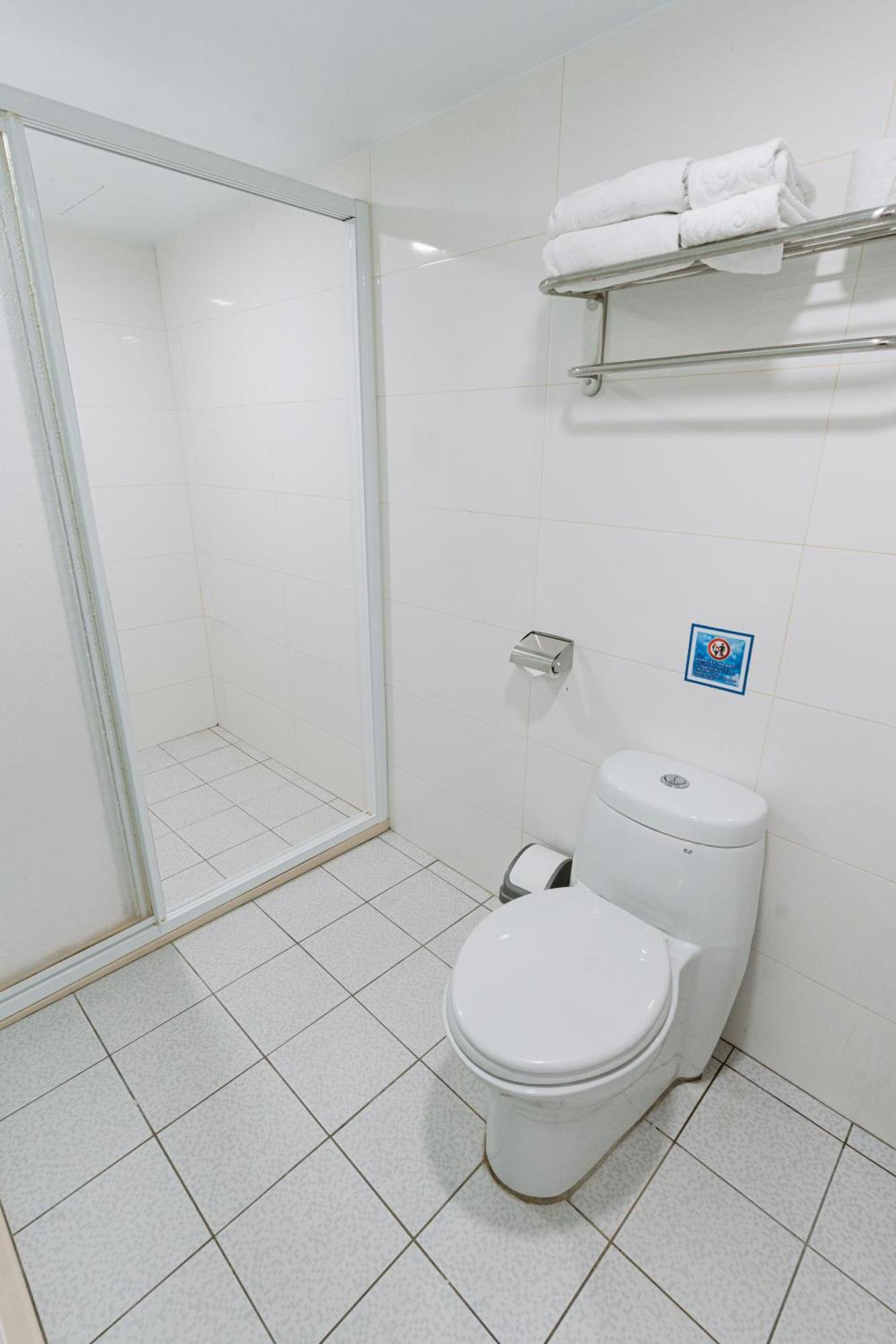 歐法行旅 O Fun Hotel Taipei Exteriör bild