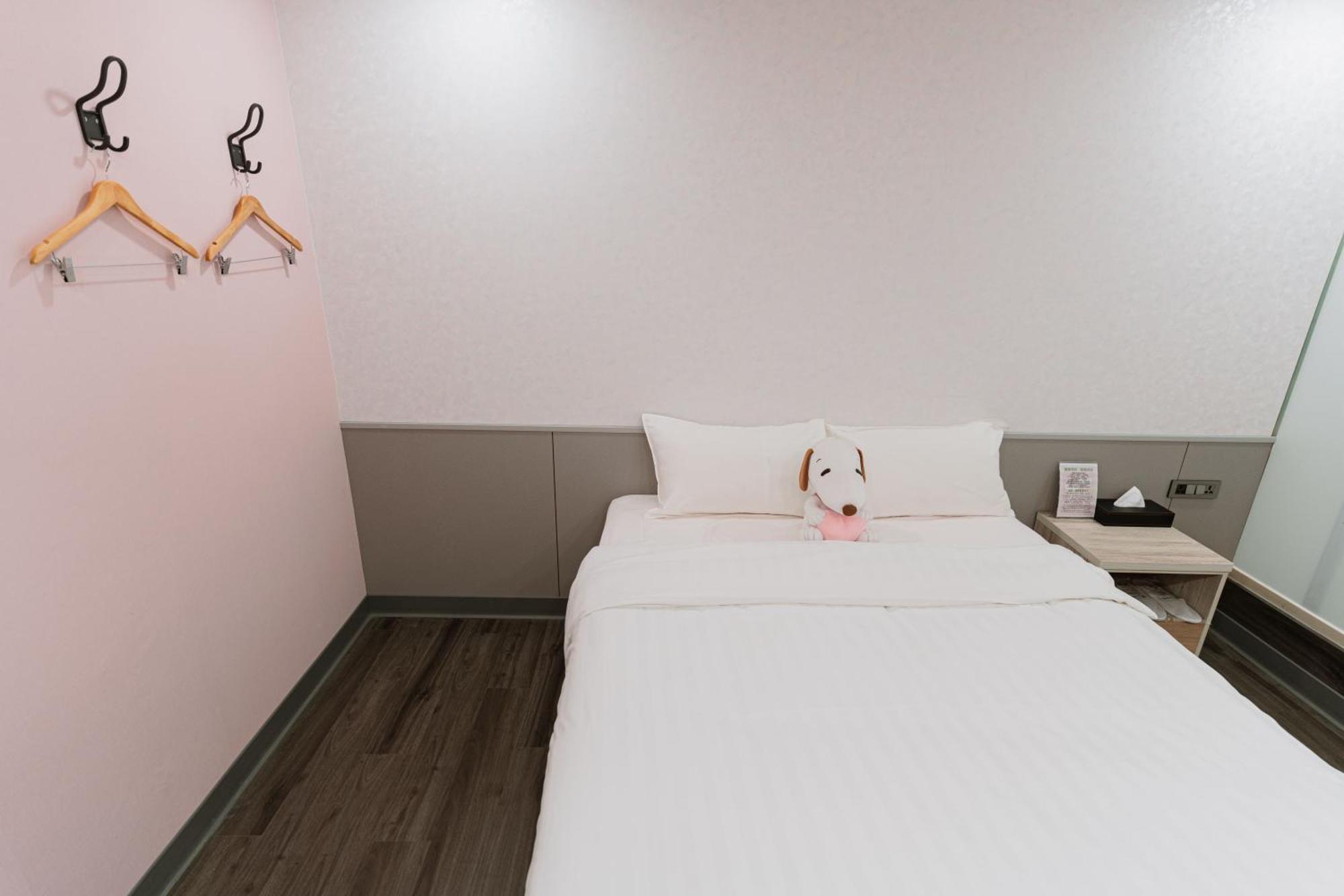 歐法行旅 O Fun Hotel Taipei Exteriör bild