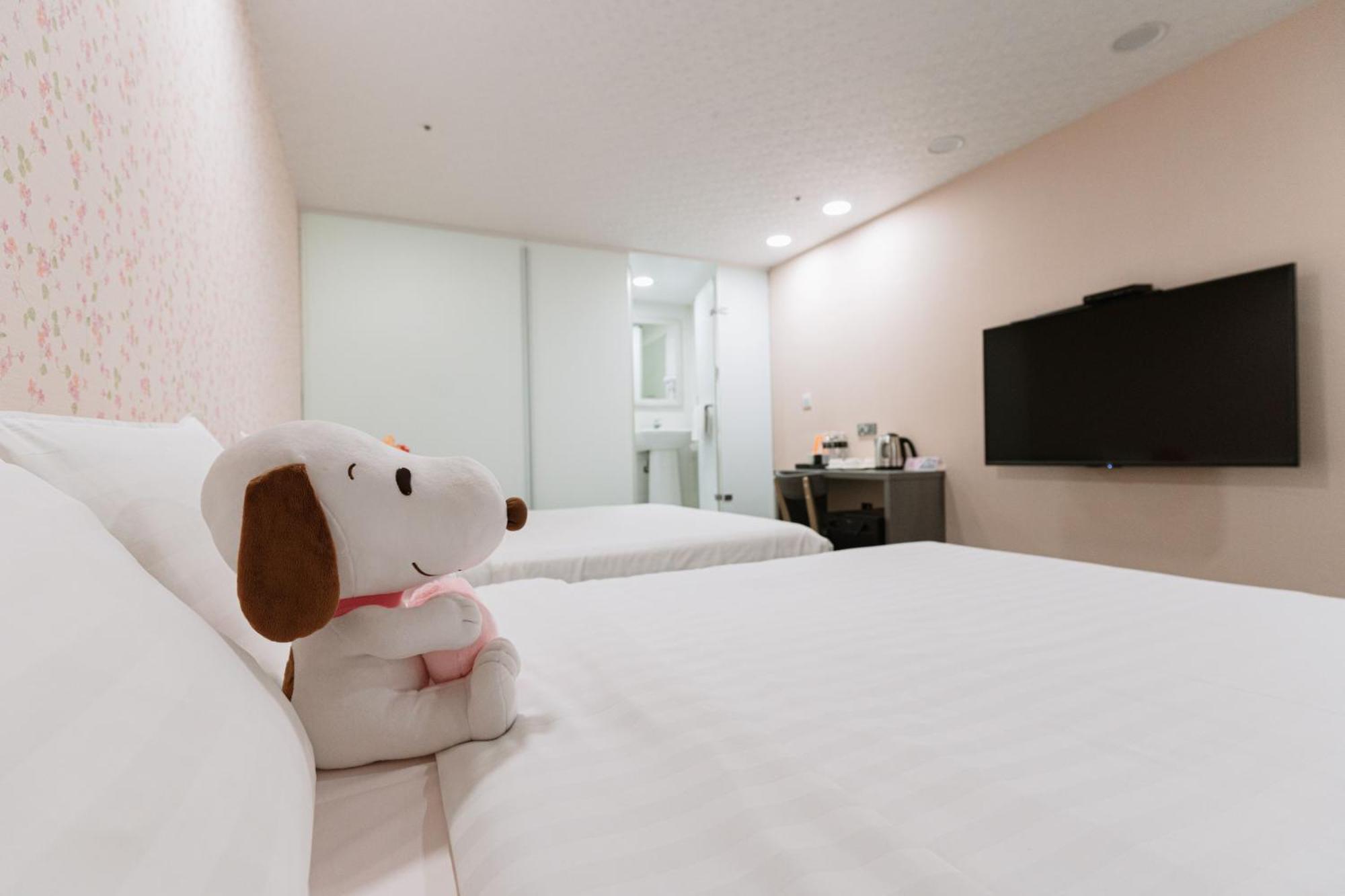 歐法行旅 O Fun Hotel Taipei Exteriör bild