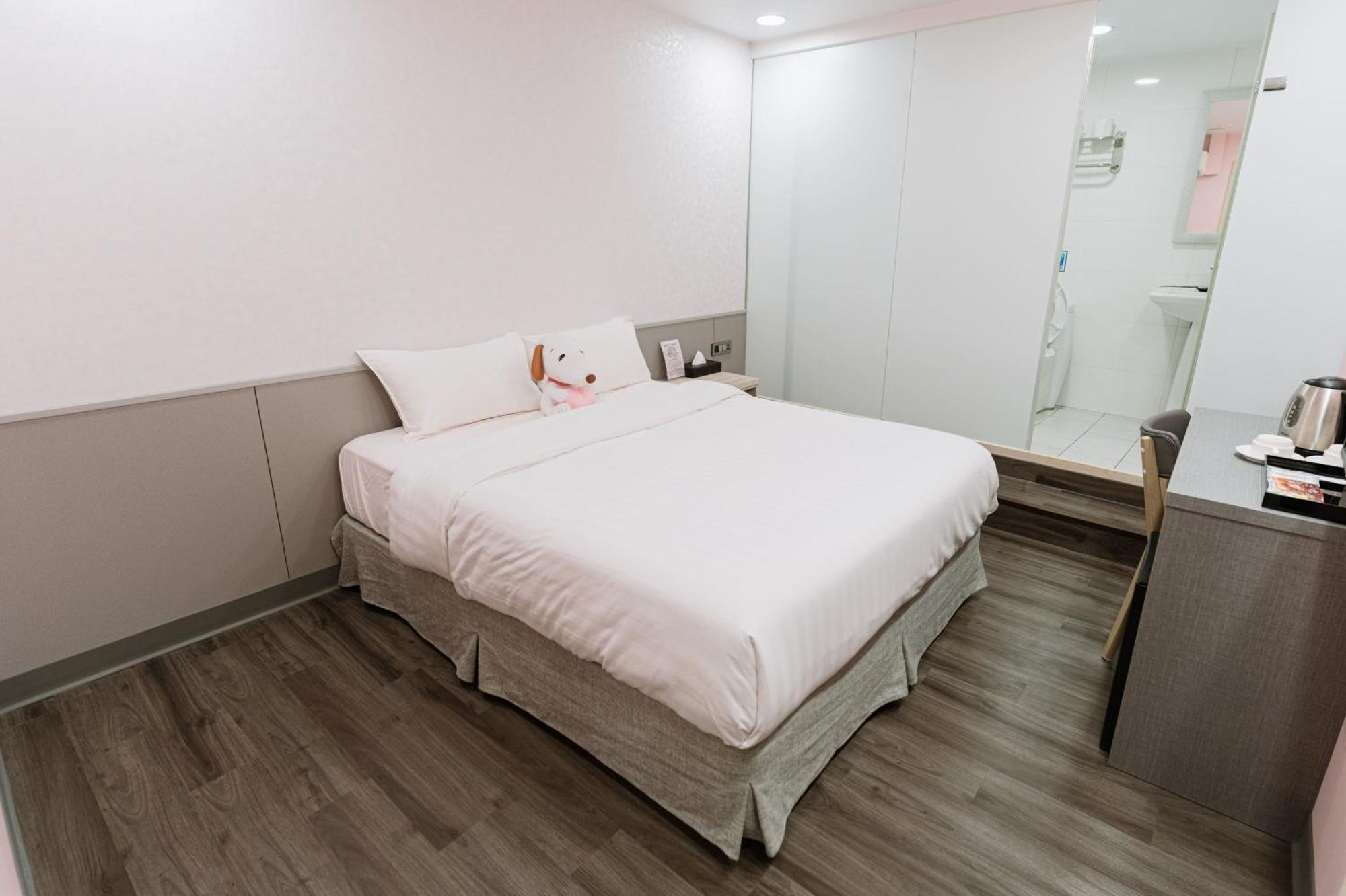 歐法行旅 O Fun Hotel Taipei Exteriör bild