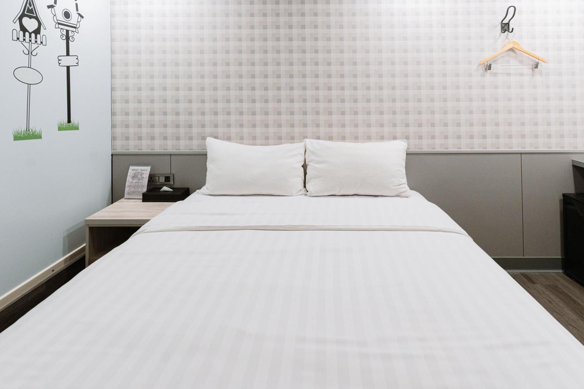 歐法行旅 O Fun Hotel Taipei Exteriör bild