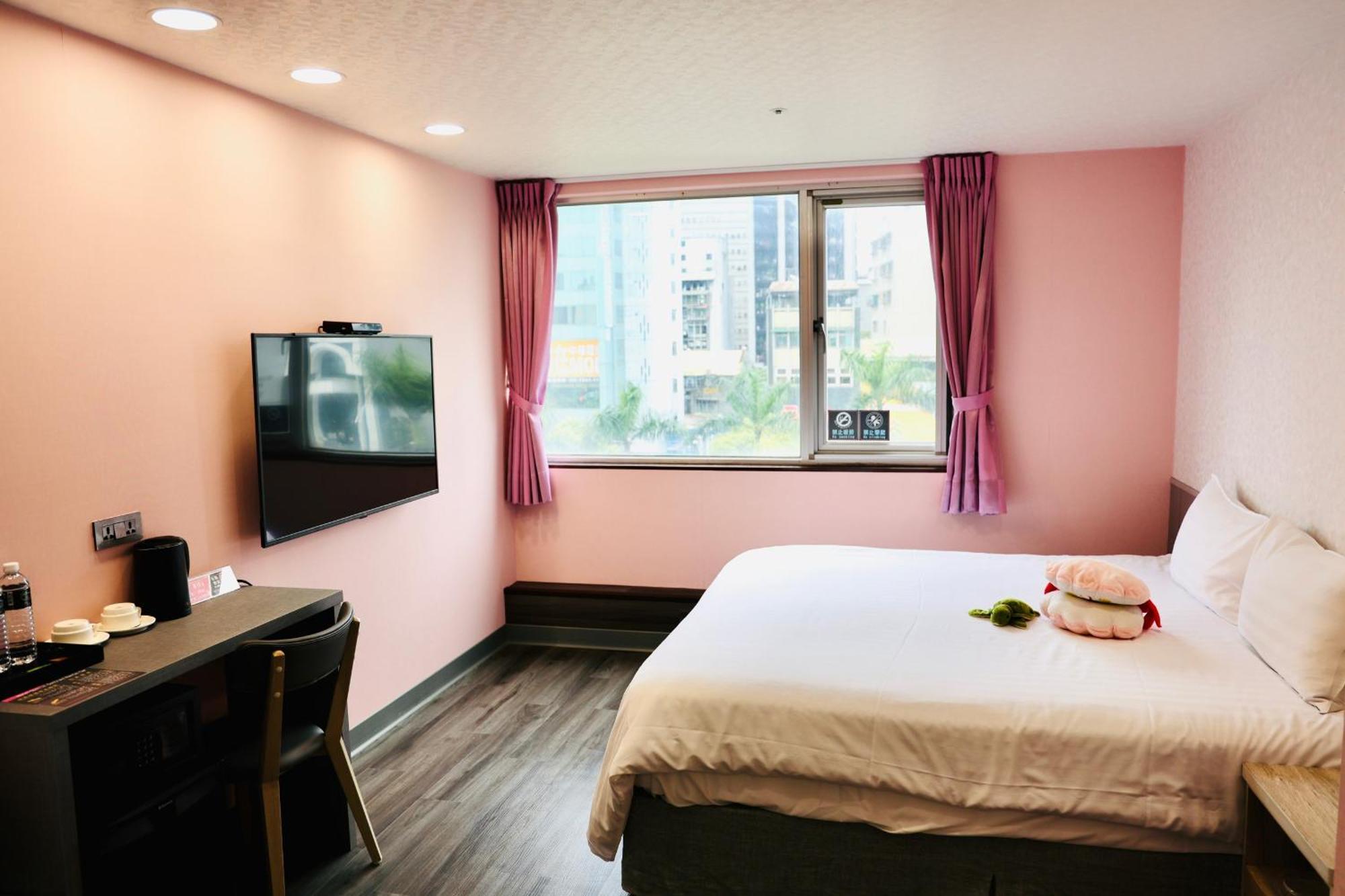 歐法行旅 O Fun Hotel Taipei Exteriör bild